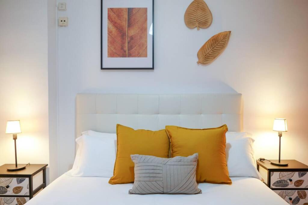 Stay U-Nique Apartments Lluca Barcelona Buitenkant foto